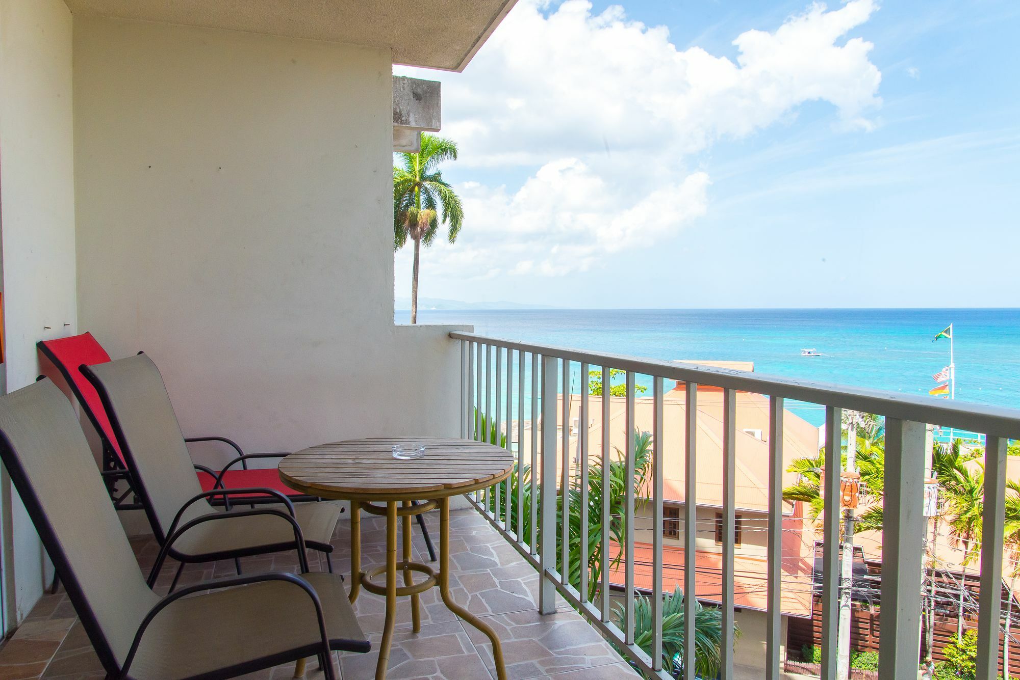 Montego Bay Club Apartments Luaran gambar