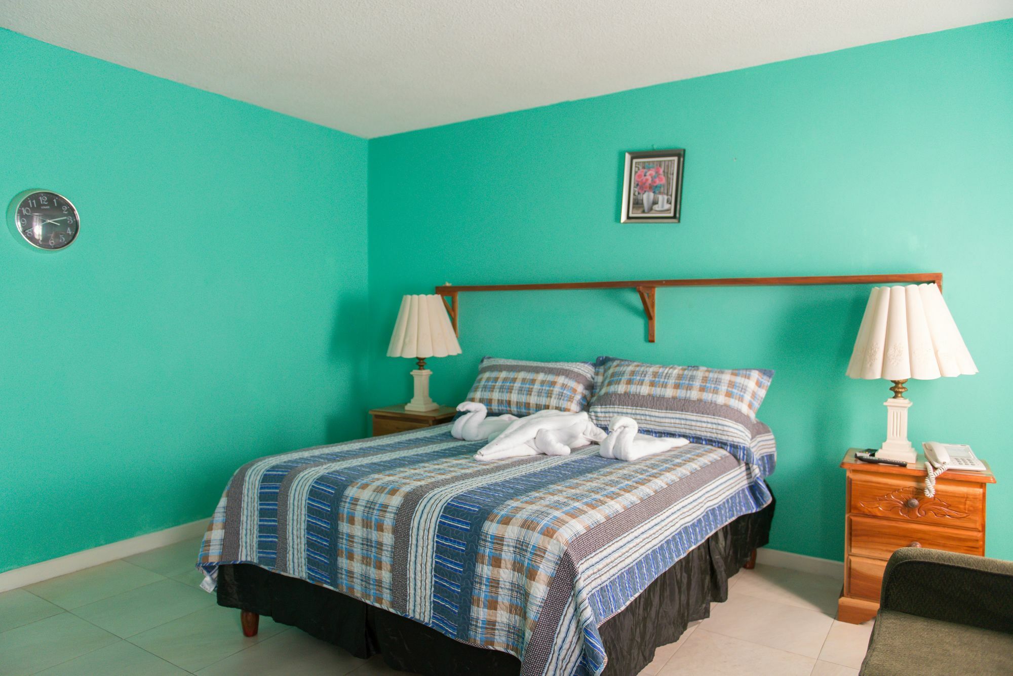 Montego Bay Club Apartments Luaran gambar